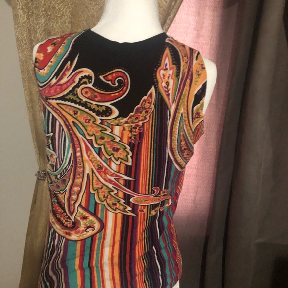 Twin Set Top - Picture 3 of 6